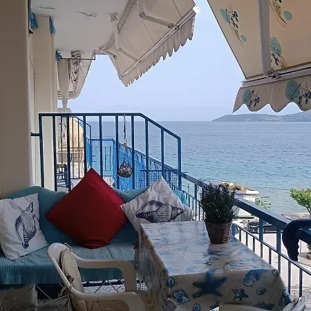 Sea View * Néa Péramos